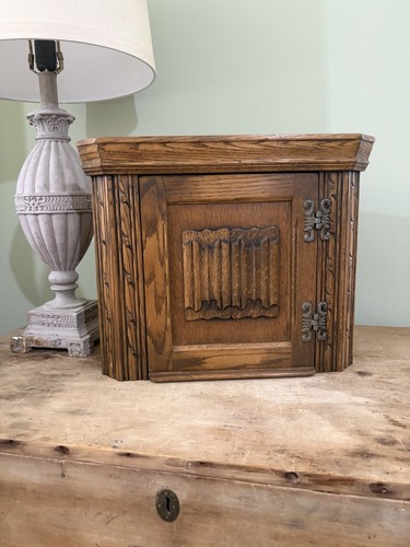 Oak wooden whimsical corner